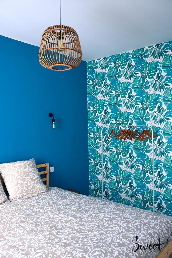 Netflix I Molotov I Lit 160X200 I Proche Gare Et Centre Ville I 39M2 I Wifi Tolone Esterno foto